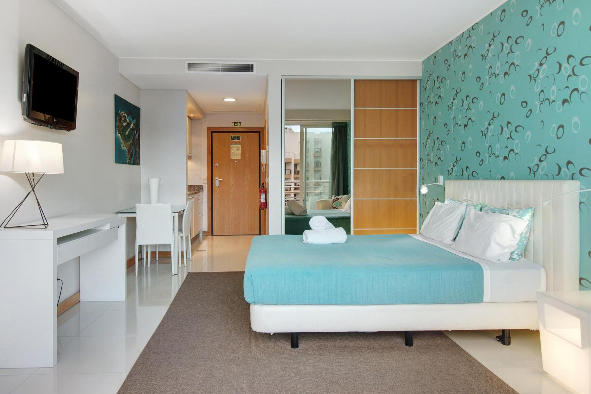 Dfm Happy Days E - Funchal Apartment ภายนอก รูปภาพ
